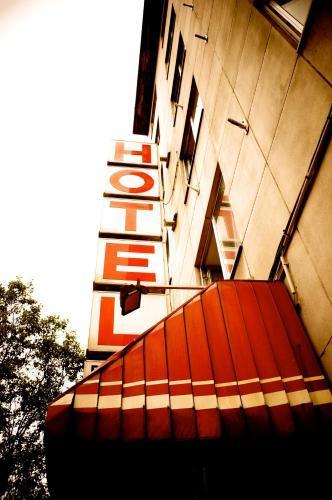 Bentley Hotel 2*