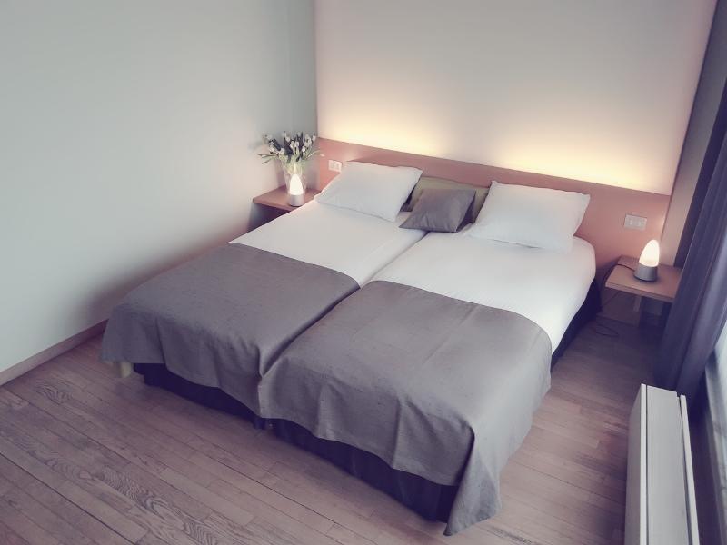 Hotel 322 Lambermont Brussels Schaerbeek