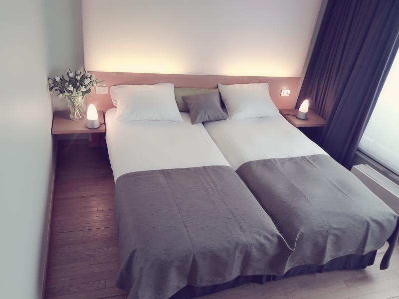 Hotel 322 Lambermont Brussels