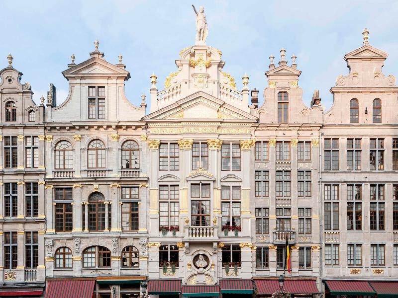 Khách sạn Ibis Brussels Centre Chatelain