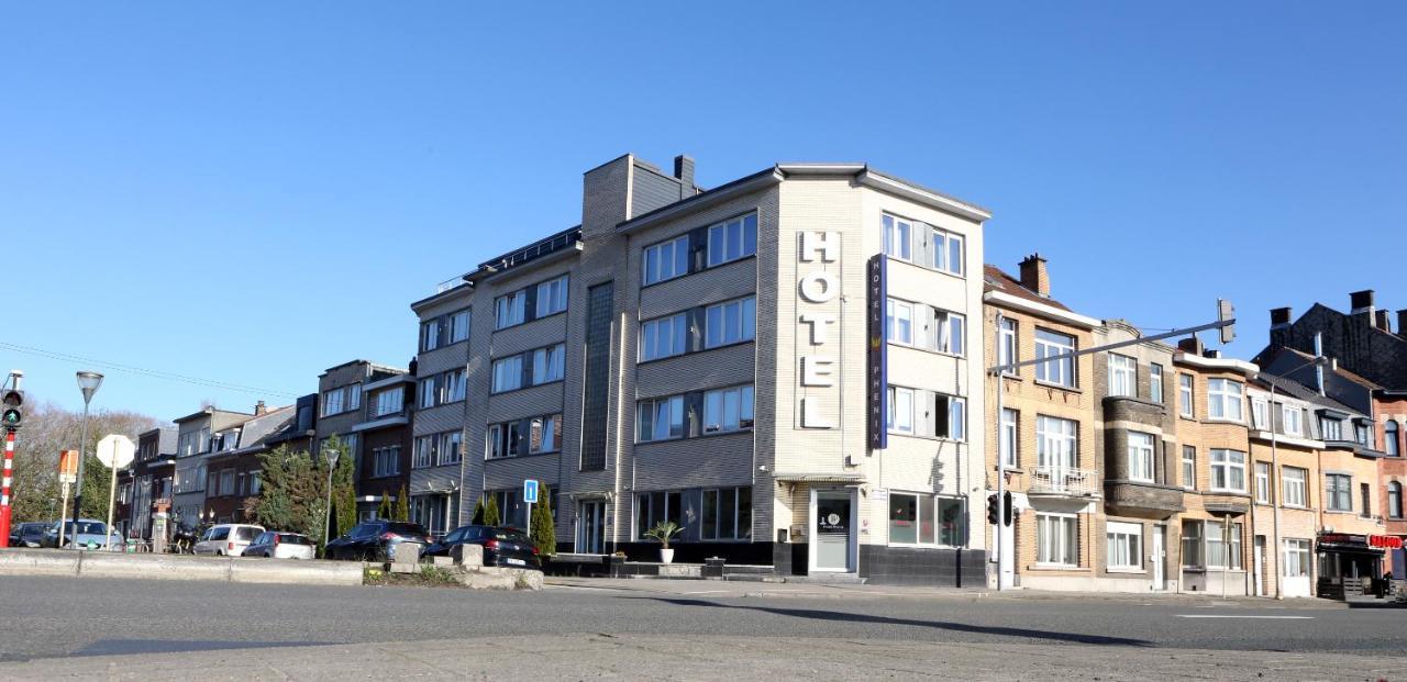 Phenix Khách sạn 3*