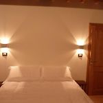 L\'Auberge De L\'Eclipse