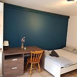 Nice Room Near Midi Train Station A1