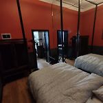 B96 Central Suite