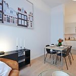 South Cosy Residence