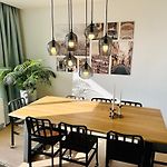 Urbanstay Suites - Grand Place 2 Bd Apartment