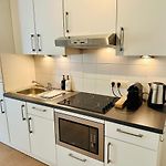 Urbanstay Suites - Grand Place 2 Bd Apartment