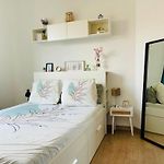 Downtown Quiet And Peacefull Apartment