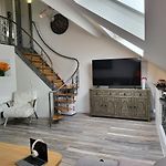 Duplex Elegant Situe A 1Min De La Gare Du Nord