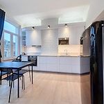 Cosy Apartment Uccle 3