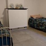 Chambre 2Lit Celibataire Schaarbeek Sous-Sol