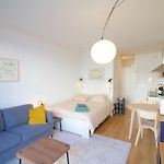 Brand New & Cosy - Louise & Stephanie Area