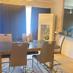 Strelitzyahouse