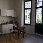 Charming Studio In The Heart Of Saint-Gilles