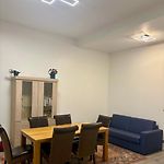 Modern 1 Bedroom And Sofa Bed Stay