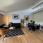 Villa \'L\'