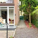 Studio Calme Avec Jardin & Terrasse Metro Direct Centre De Bruxelles