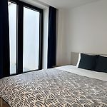 Room With Ensuite And Garden