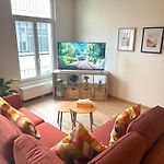 The 9Th Street Residence