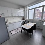 Appartement Deux Chambres Pres De Atomium
