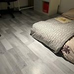 Belle Chambre De 1,30 Cm De Hauteur A Bruxelles Midi