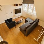 Modern Loft 1Br Sofa Bed 10Min To Center