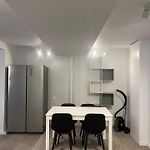 Large 3-Bedroom Apartment In Bruxelles