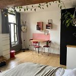 Cozy Studio-City Center