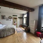 Cozy Studio-City Center