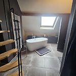 Luxury Triplex Stylish 2Br Apartment In Brussels