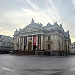 Elegant Central Apartment - Next From Grand Place, Netflix & Comfort