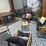 Kweni House