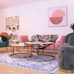 Apartment Chic City Escape 2B By Interhome