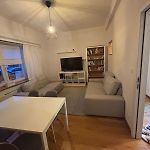 Charming Central Apartment With Private Garden