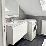 Spacious Luxury Stay In Saint-Gilles Near Ixelles Fast Transport