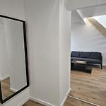 Atomium Apartment 2