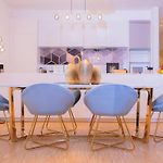 Apartment Chic City Escape 2B By Interhome
