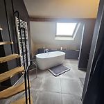 Luxury Triplex Stylish 2Br Apartment In Brussels