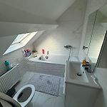 Qozyroom