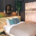 Latroupe Hotel Jardin Secret