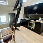 Light And Bright Apartment