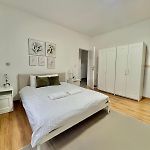 Spacious Apartment For 6 Nr Center Of Brussels