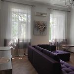 Rosa Apartment