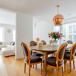 Louise Prestige Suite-Brussels Center