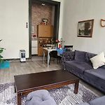 Professionally Designed Apartment In Saint-Josse-Ten-Noode