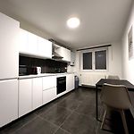 Charming Uccle - 1 Bedroom Apt Brussels