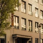 9Hotel Sablon