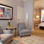 B&B Nowhere Else