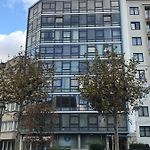 Brussels By Night Panoramic Studio Apartment For 2