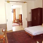 Louise Chatelain Suites